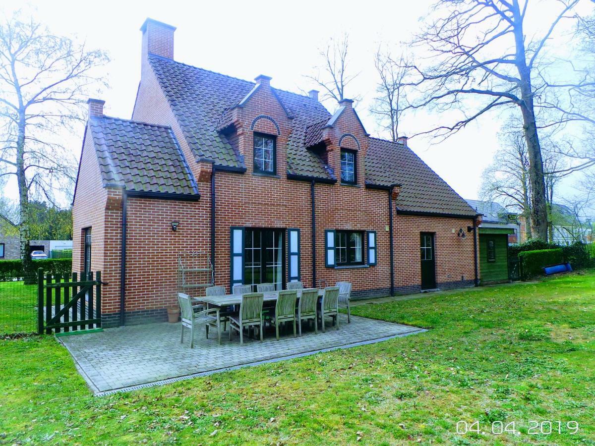Villa De Ruiter Waasmunster Экстерьер фото